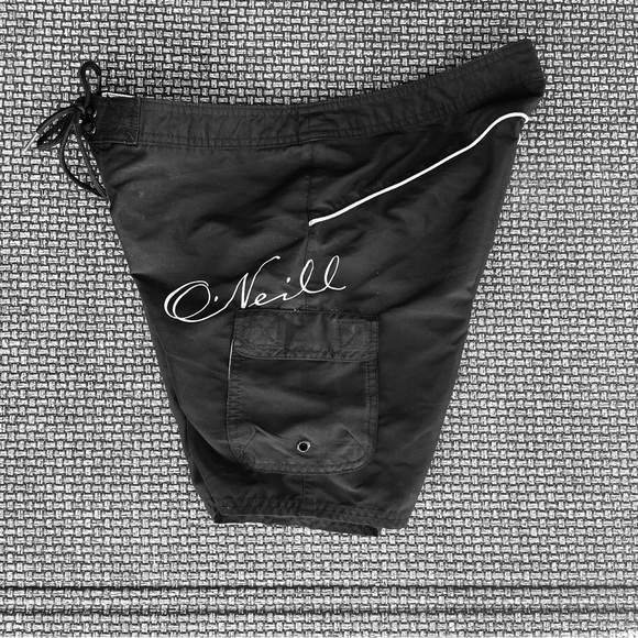 O’NEILL WOMEN’S BLACK BOARD SWIM SHORTS SIZE 7 - Picture 5 of 9